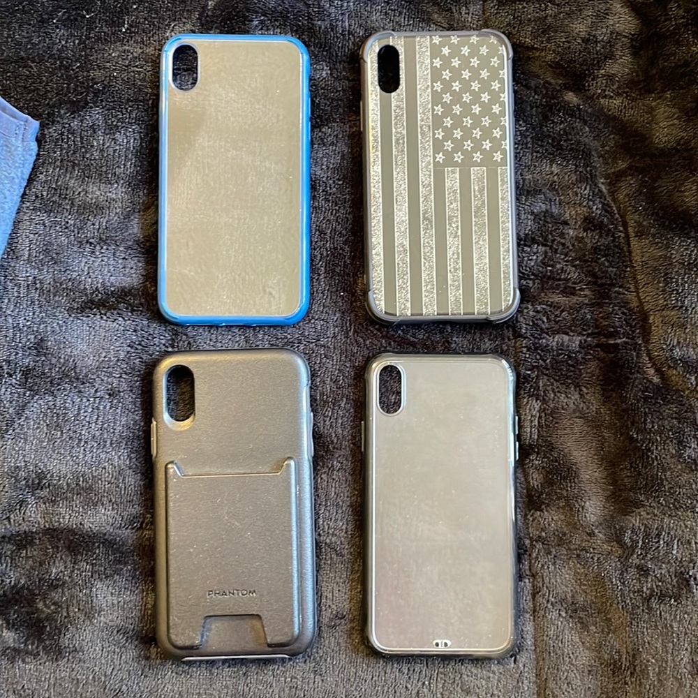 iPhone XR cases in like new condition
